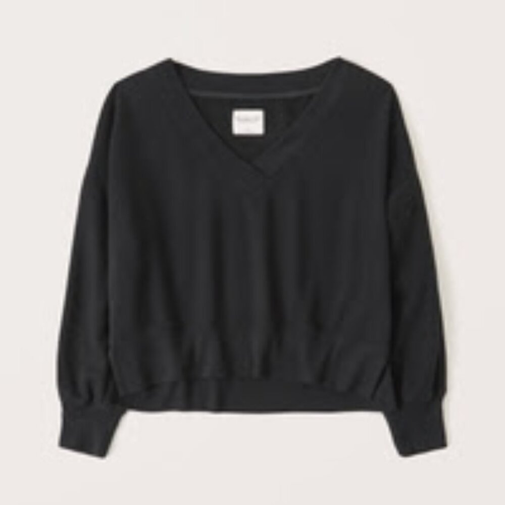 Abercrombie and Fitch - V-Neck Sweatshirt - NEW